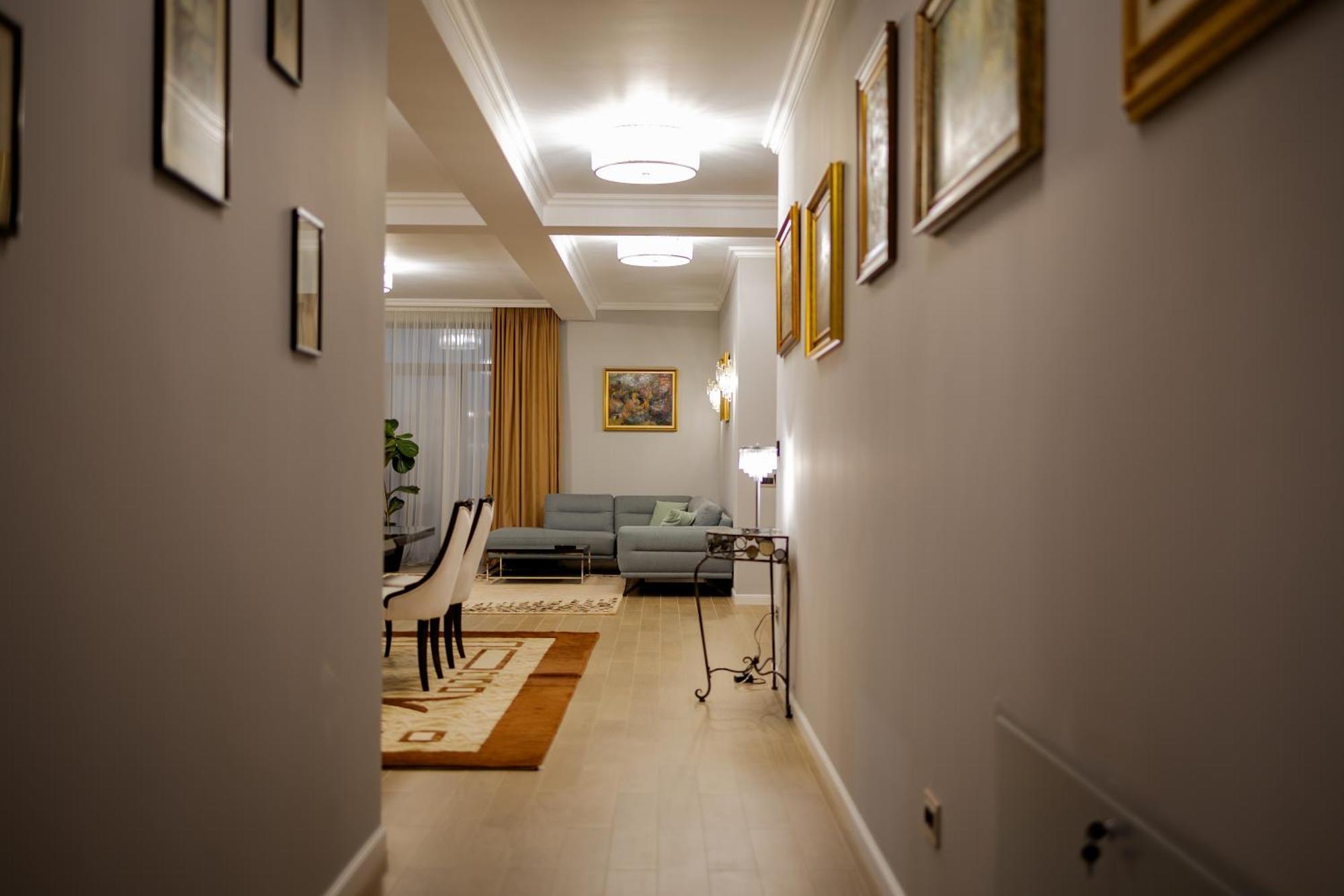 Therme Criss Balotesti Buitenkant foto